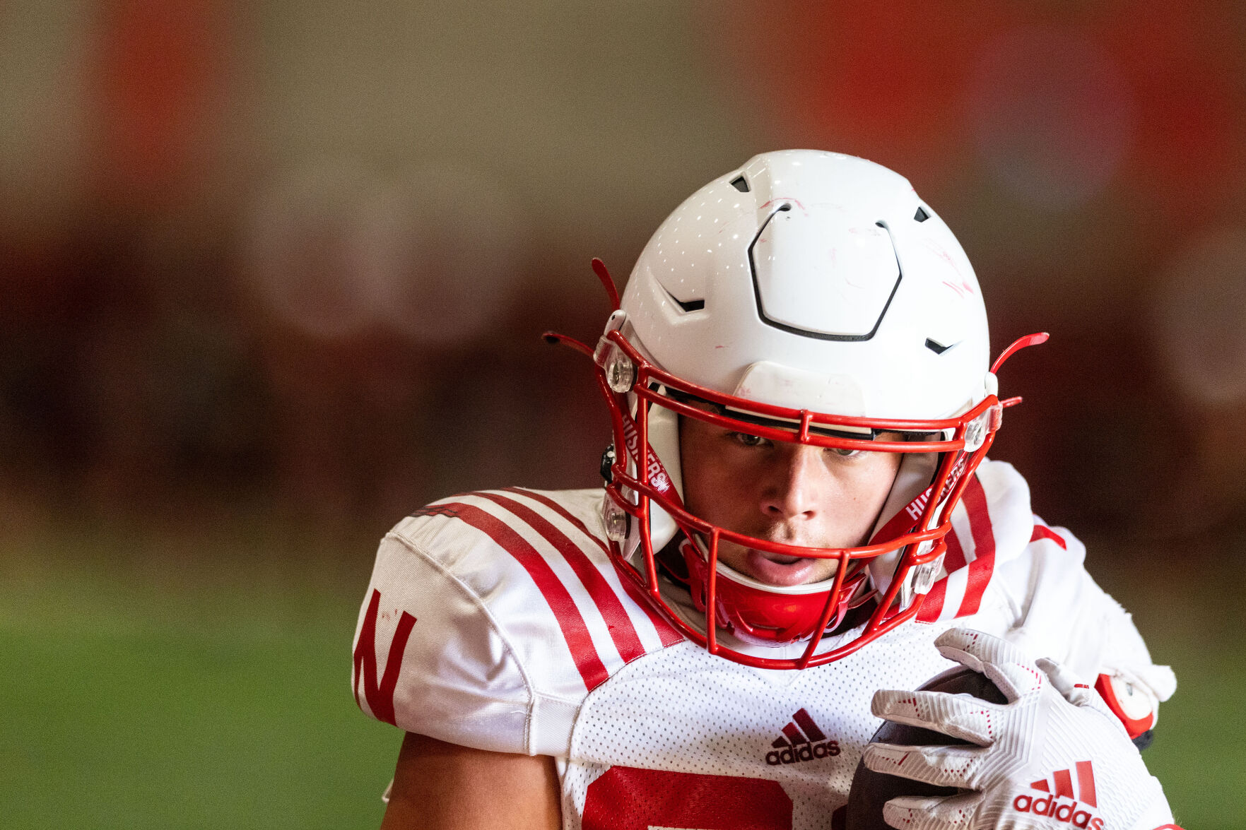 080222-owh-spo-huskerpractice-pic-cm003.jpg